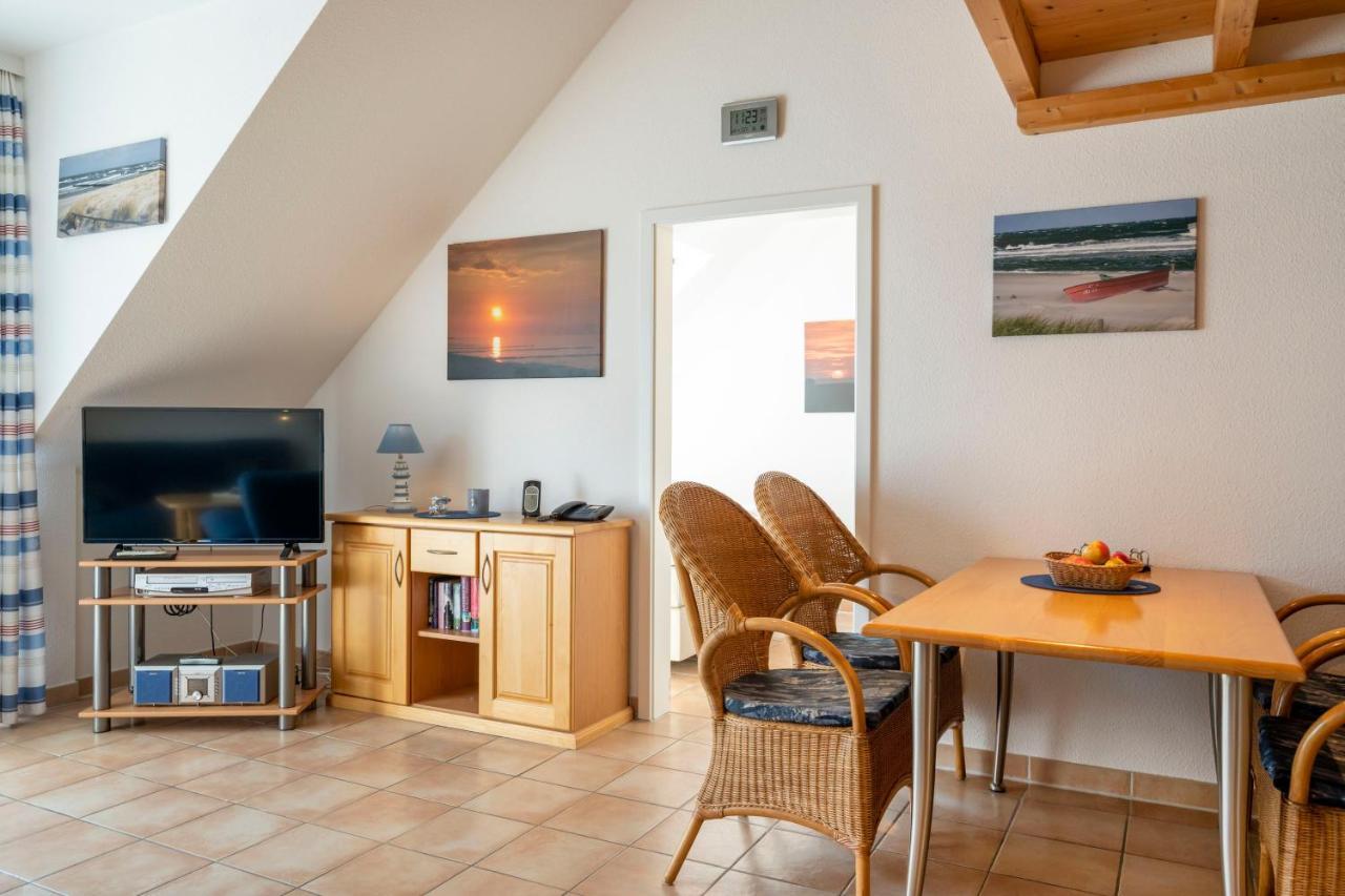 Residenz Am Strand Wohnung 1-17 Цингст Екстер'єр фото